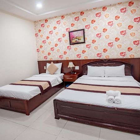 Luxury Hotel Hau Giang โฮจิมินห์ซิตี้ ภายนอก รูปภาพ