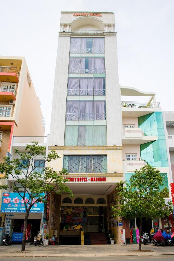 Luxury Hotel Hau Giang โฮจิมินห์ซิตี้ ภายนอก รูปภาพ