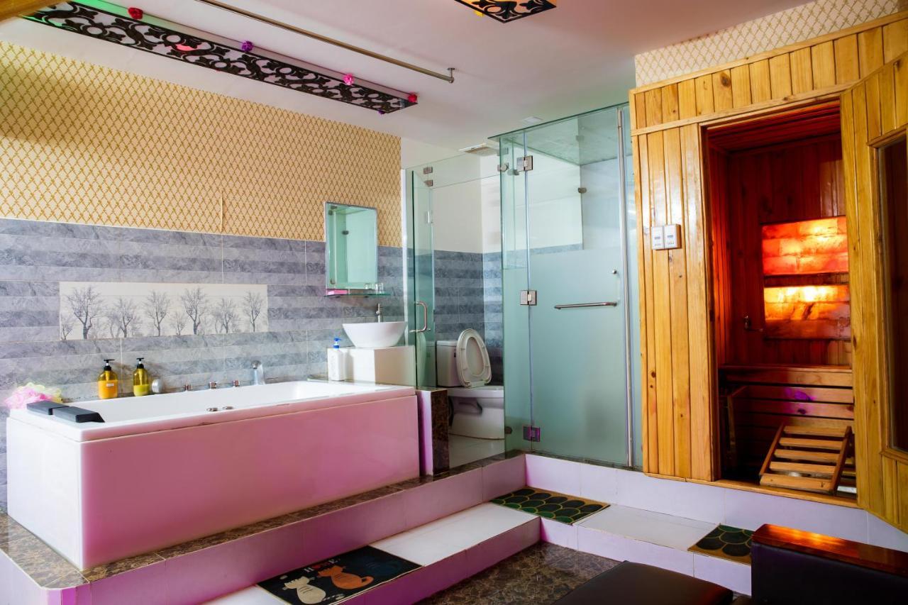 Luxury Hotel Hau Giang โฮจิมินห์ซิตี้ ภายนอก รูปภาพ