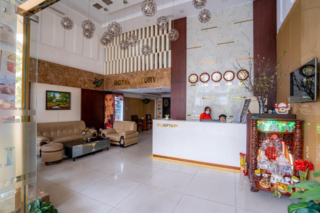 Luxury Hotel Hau Giang โฮจิมินห์ซิตี้ ภายนอก รูปภาพ