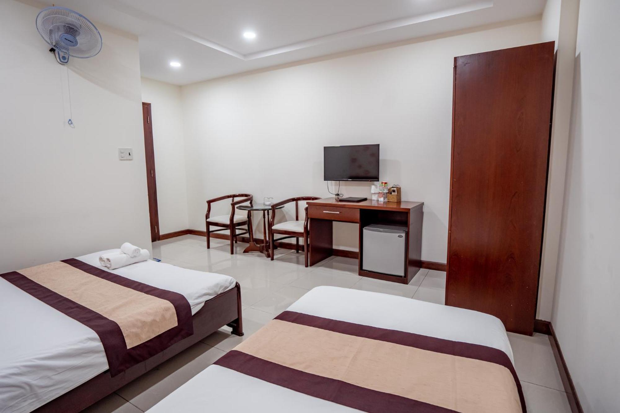 Luxury Hotel Hau Giang โฮจิมินห์ซิตี้ ภายนอก รูปภาพ