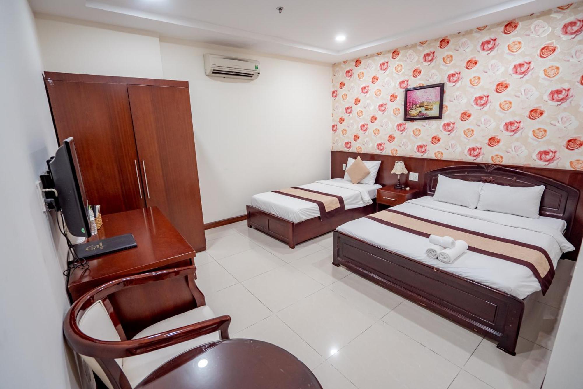 Luxury Hotel Hau Giang โฮจิมินห์ซิตี้ ภายนอก รูปภาพ